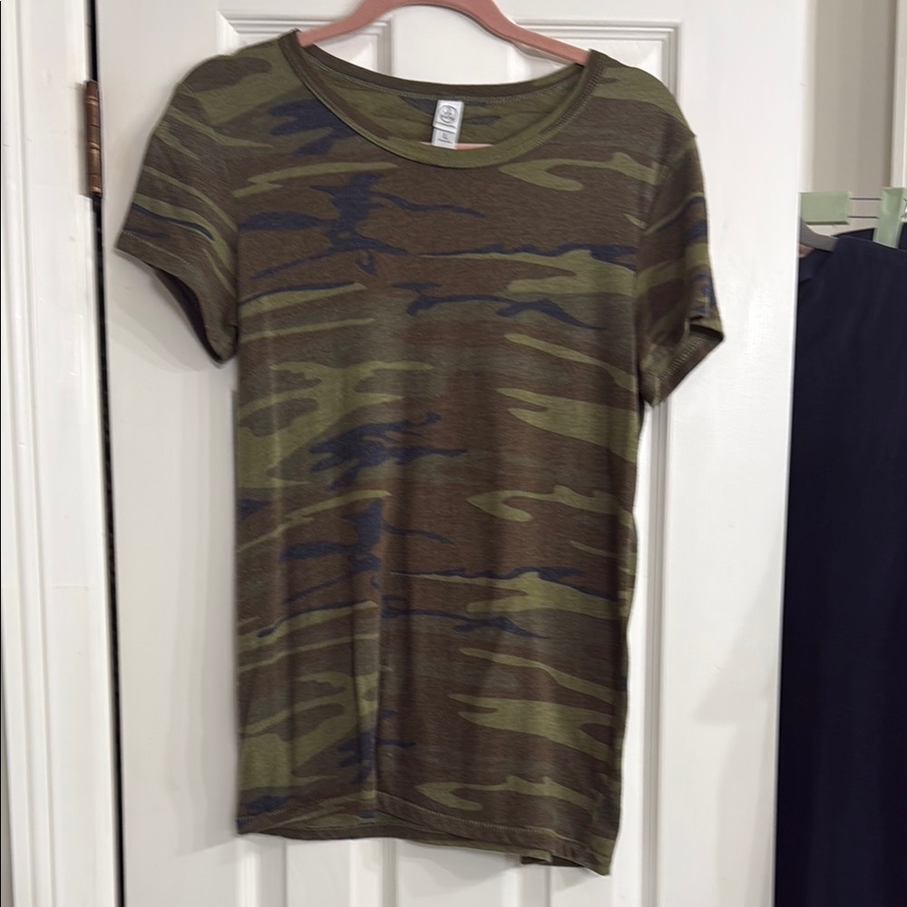 Alternative Camouflage Tee in Green and Brown